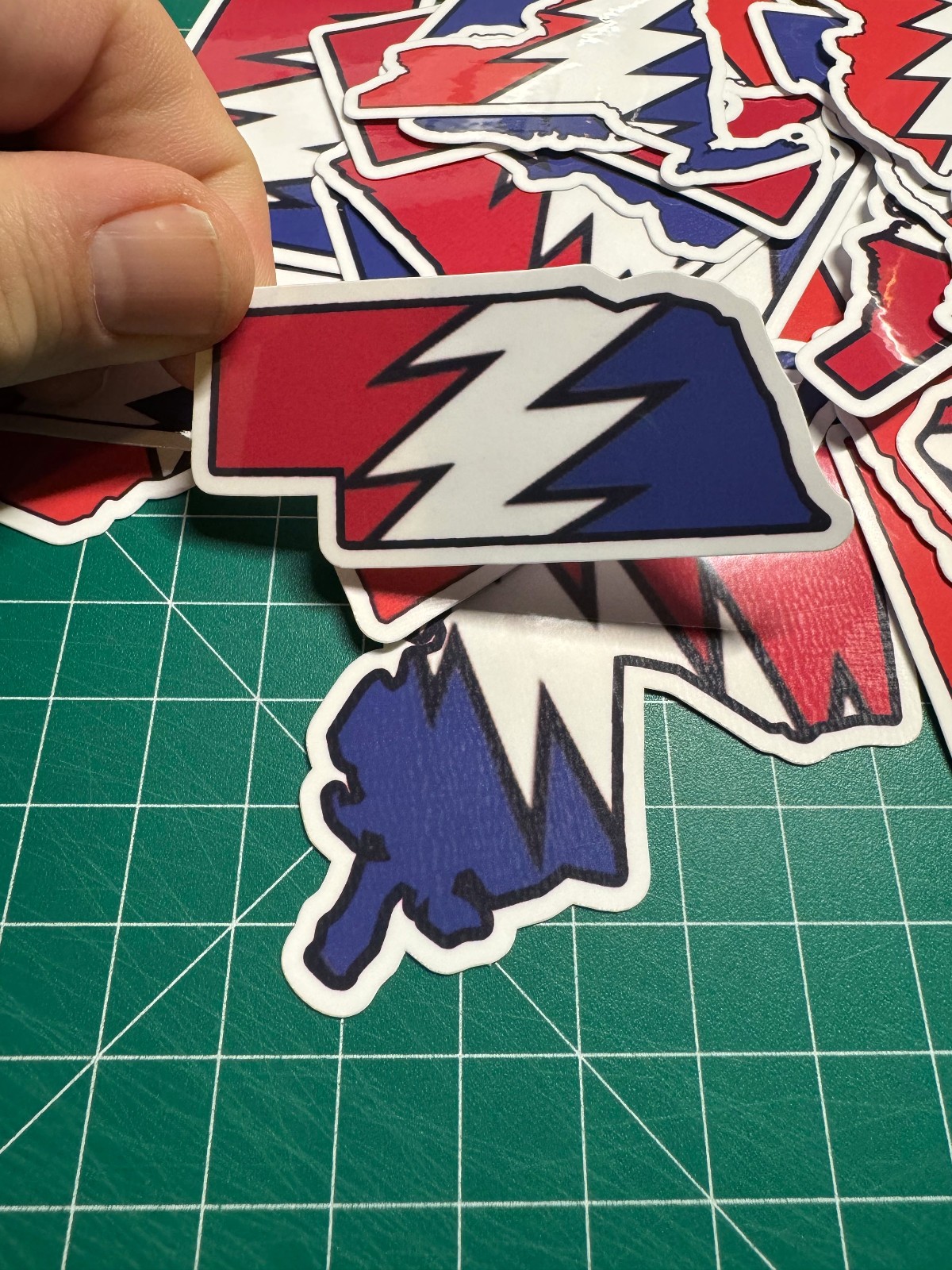 Nebraska Stealie – Grateful Dead – Laminated Vinyl Sticker 1.5"x3"