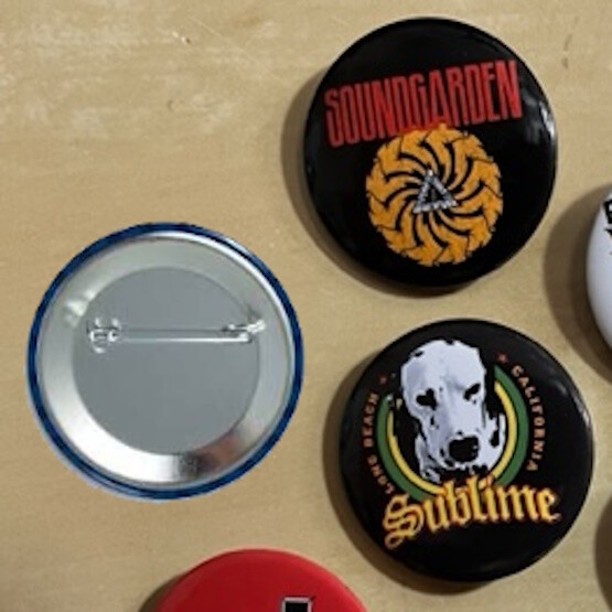ROCK BAND PINS/BUTTONS 1.25" Circle Button Badge Pin – Officially Licensed