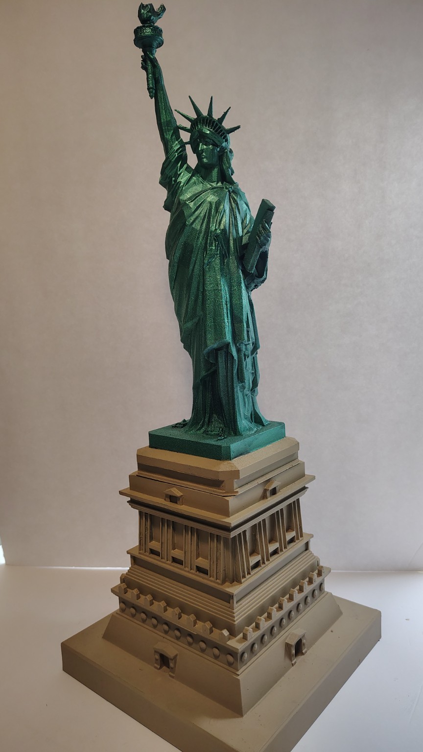 20” Statue of Liberty 3D Printed Display Model Plastic Home Office Decor