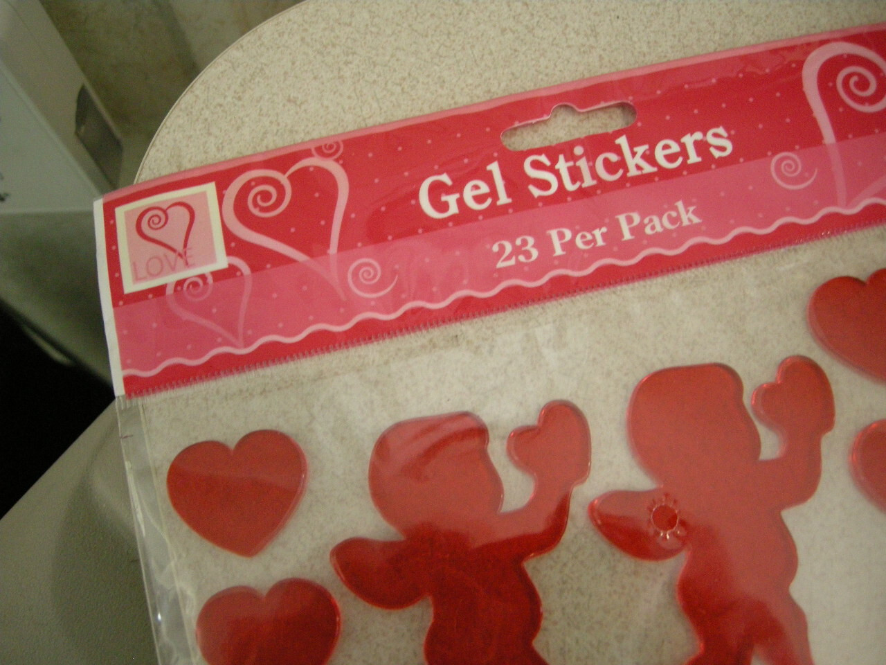 46 Total GEL STICKERS Valentines Heart Shaped Decorations – Windows Mirrors *NEW