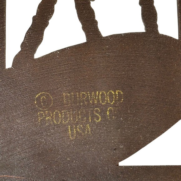 Vintage Durwood Products USA Wood Carving Spinning Wheel Wall Art Decor