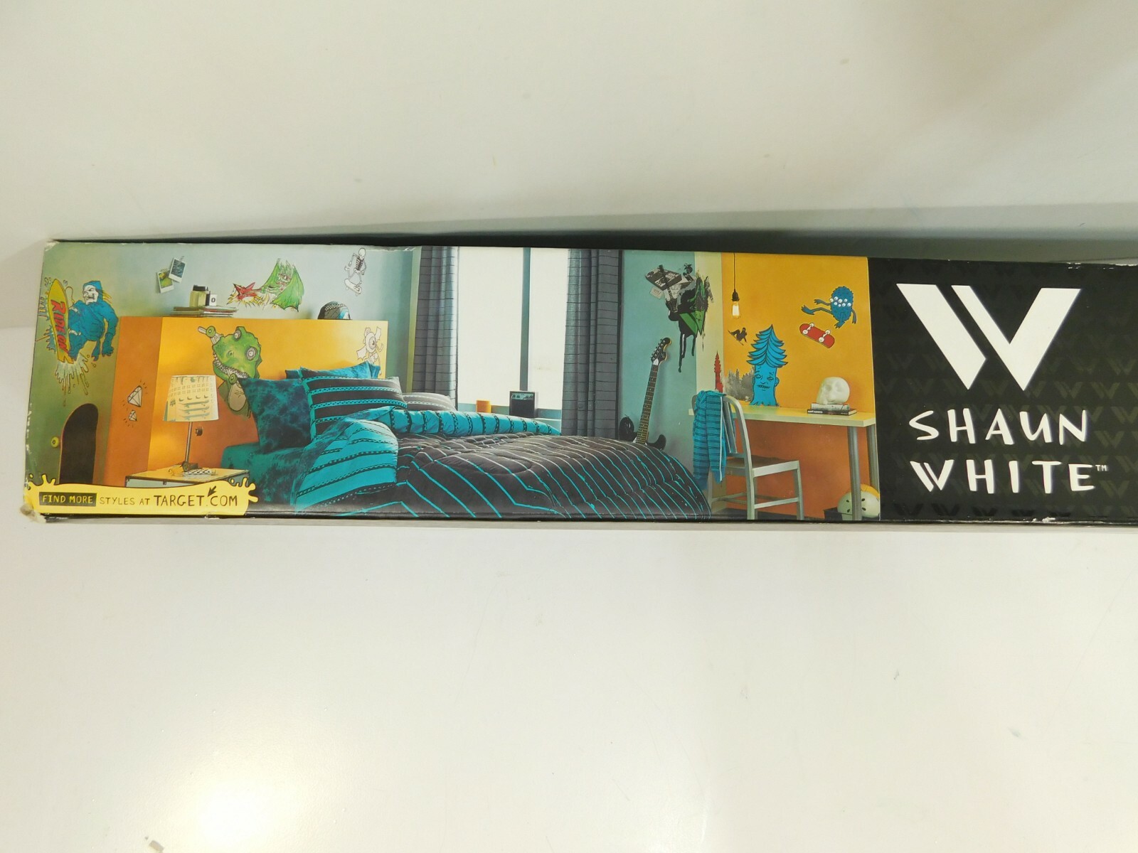 RARE 11 Shaun White Snowboarding Wall Decals Vinyl Decor by Target 2011 NEW!