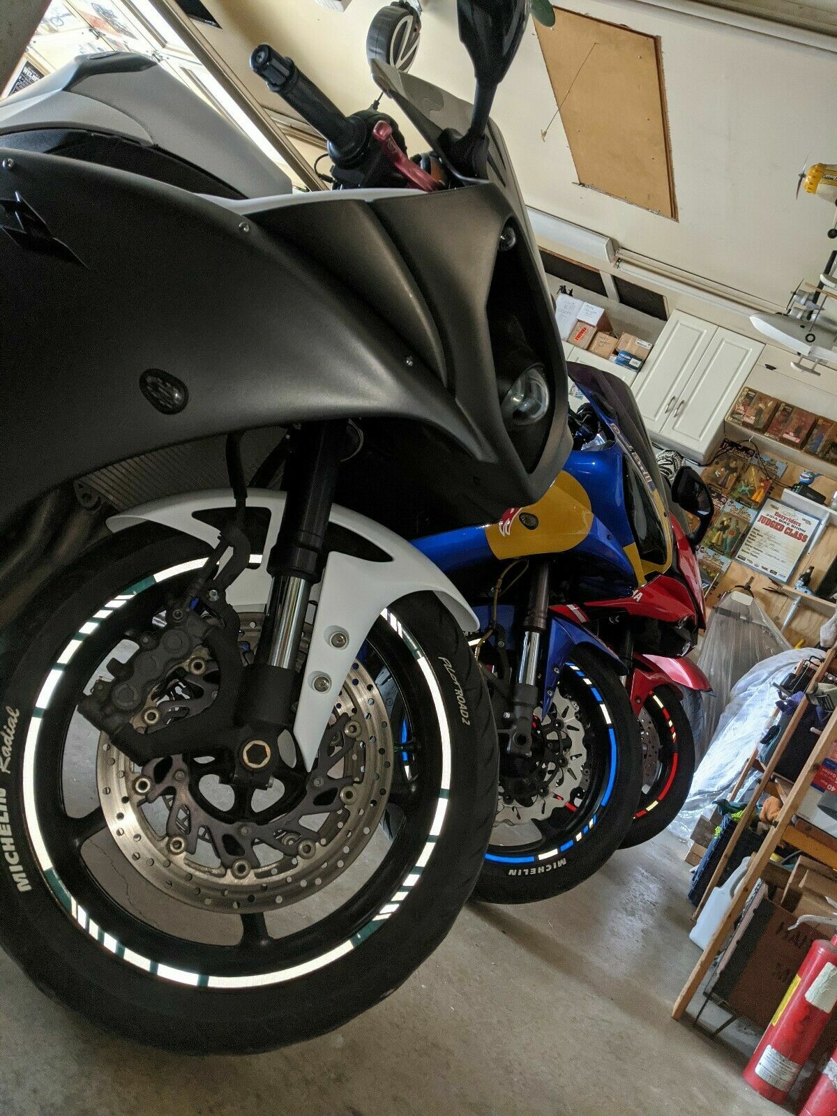 CUSTOM REFLECTIVE MOTORCYCLE CAR RIM STRIPES WHEEL DECALS TAPE STICKERS GRAPHIC