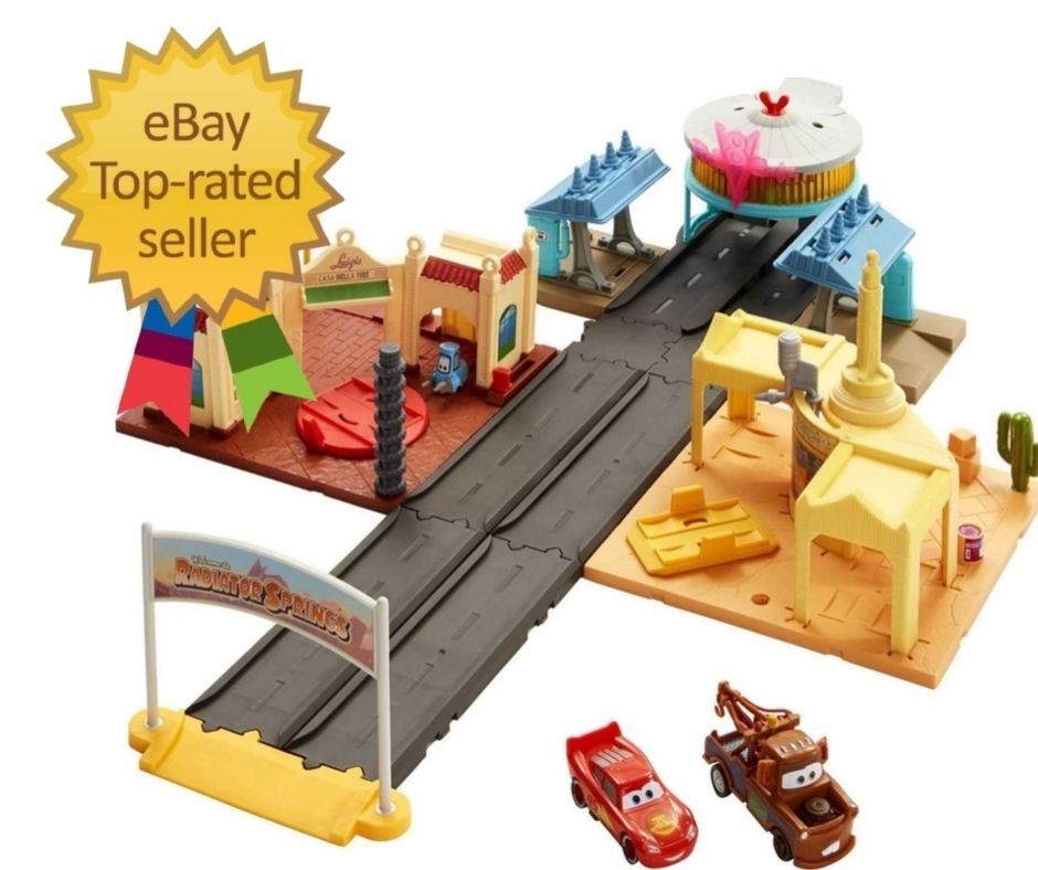 Disney and Pixar Cars on the Road Playset with 2 Toy Vehicles & Light-Up Countdo