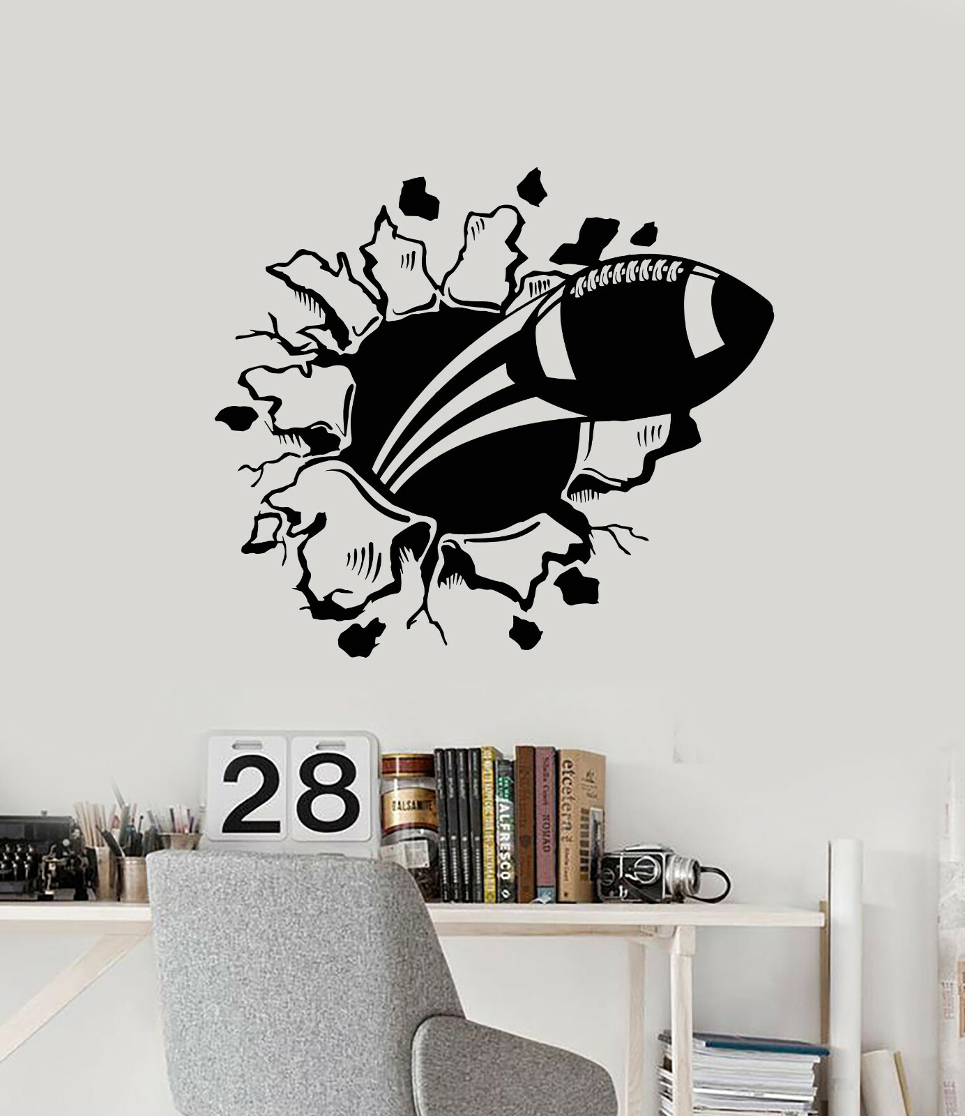 Vinyl Wall Decal Football Ball Crack Sports Decor Teenage Room Stickers (ig5359)
