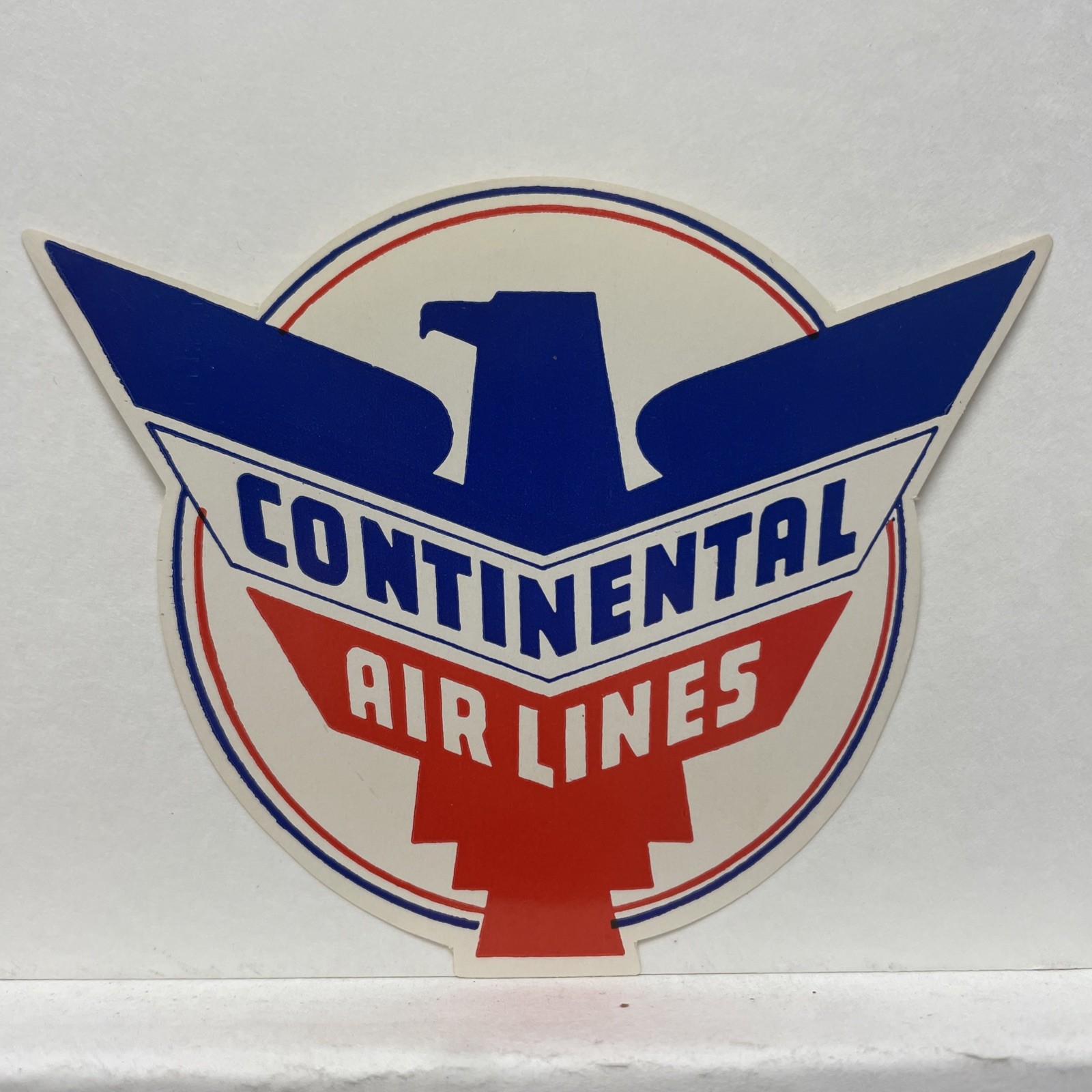 CONTINENTAL AIRLINES – DIE-CUT EAGLE LOGO – 1955 AIRLINE LUGGAGE LABEL