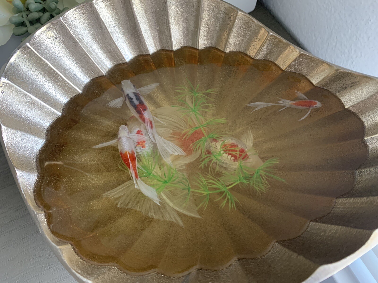Hand Painting Resin Fish Art -Hiding -3D Art