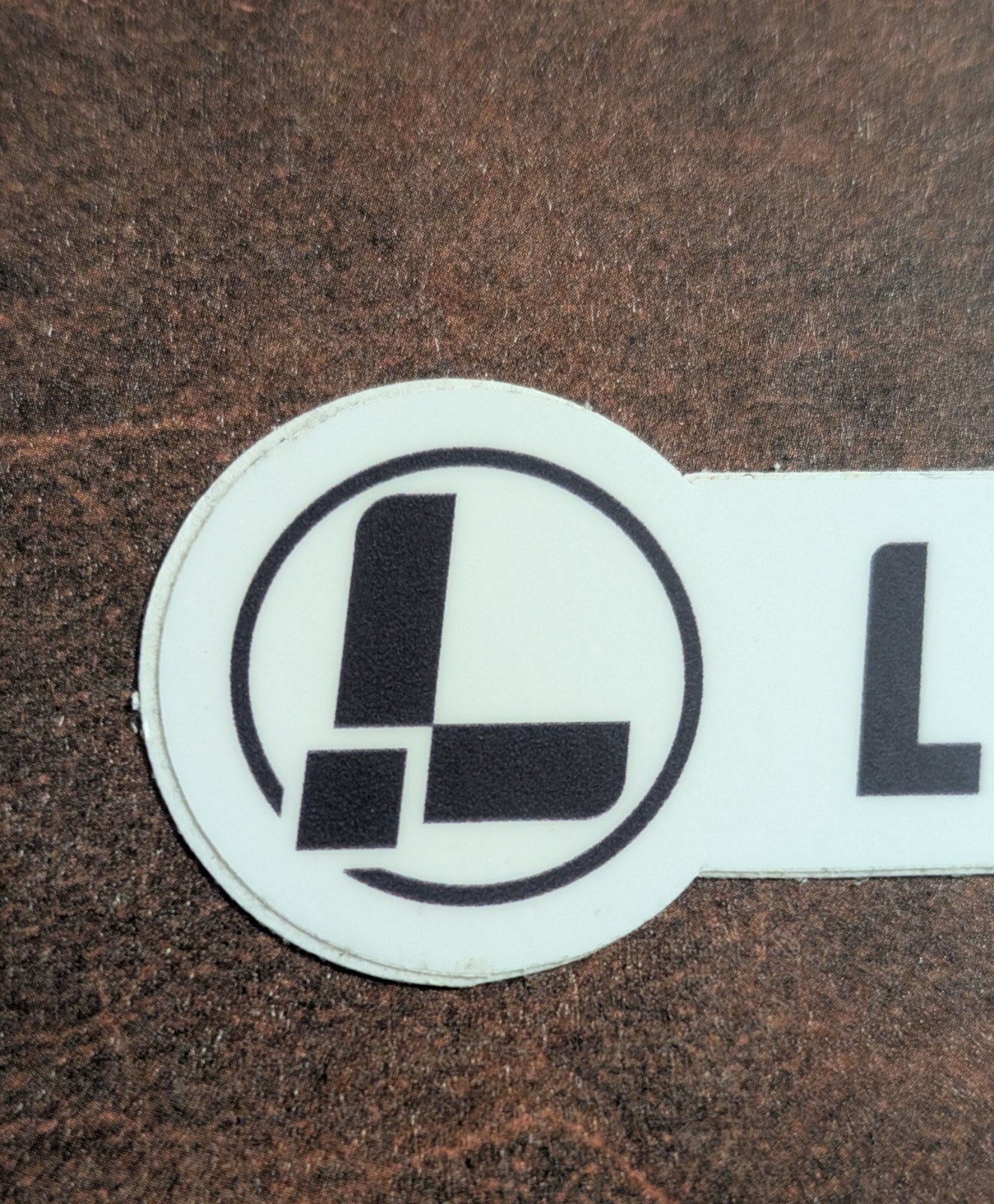 Leatherman Logo Sticker – Outdoor Lifestyle Quality Versatile Multi-Tool Decal