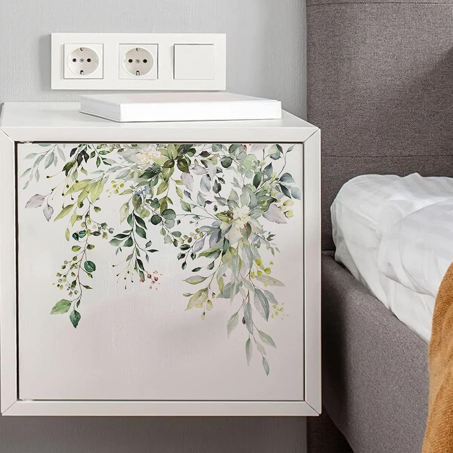 Green Leaf Floral Toilet Lid Decals – Self-Adhesive, Removable, Waterproof Bathr