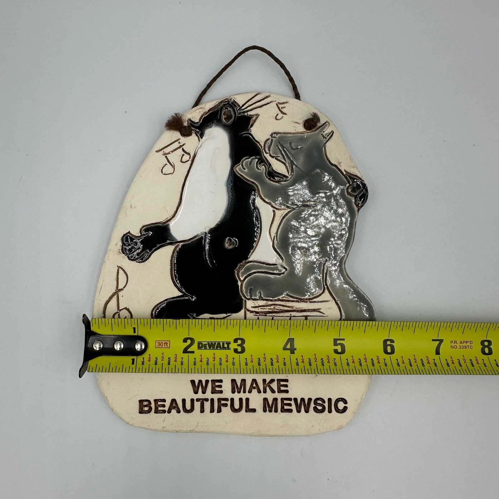 Vintage SMP 1993 Ceramic Cat Wall Plaque "We Make Beautiful Mewsic" cute Whimsy