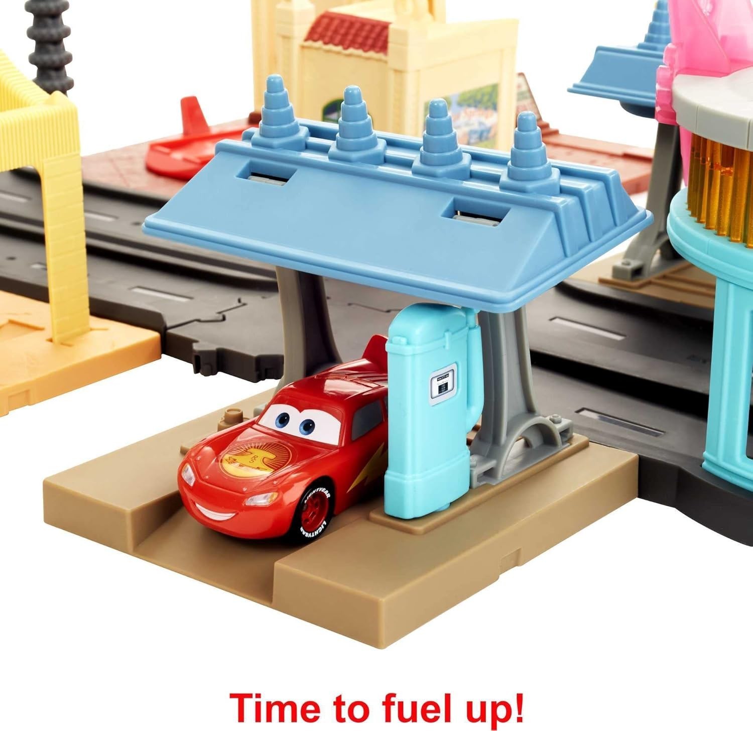 Disney and Pixar Cars on the Road Playset with 2 Toy Vehicles & Light-Up Countdo