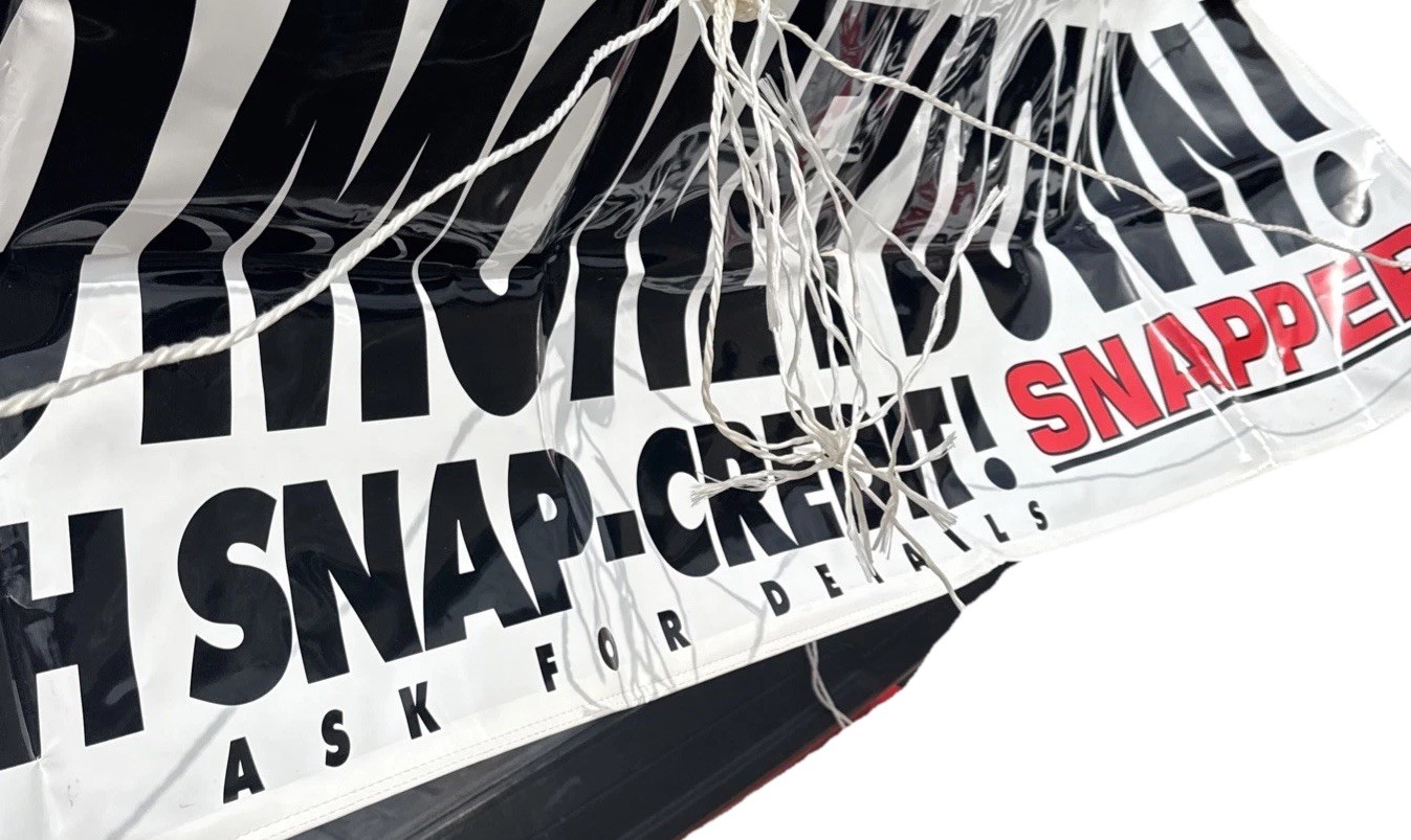 SNAPPER BANNERS OEM FREE SHIPPING – SEE PHOTOS. BRAND NEW
