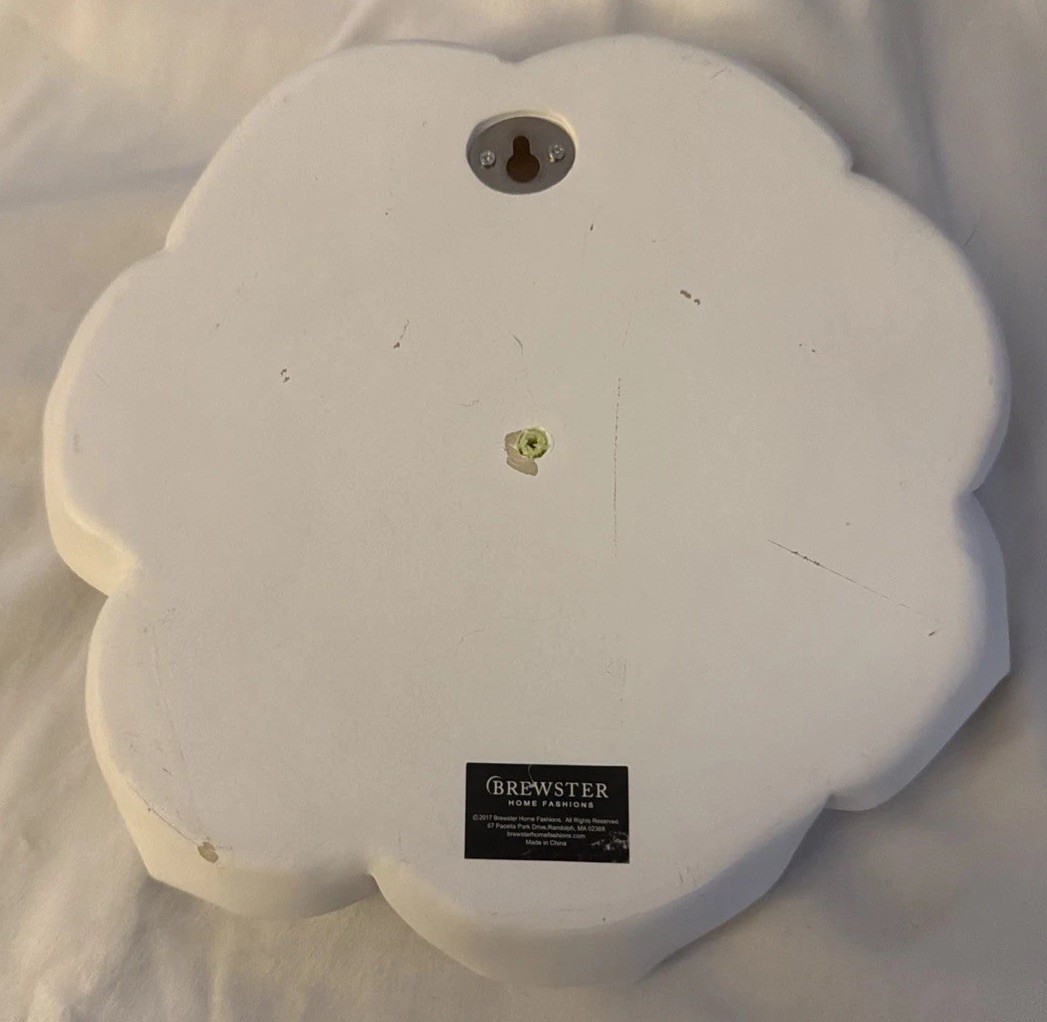 Brewster Home Fashions 3-D White & Gold Flower Wall Decoration 9.75” x 9.75”
