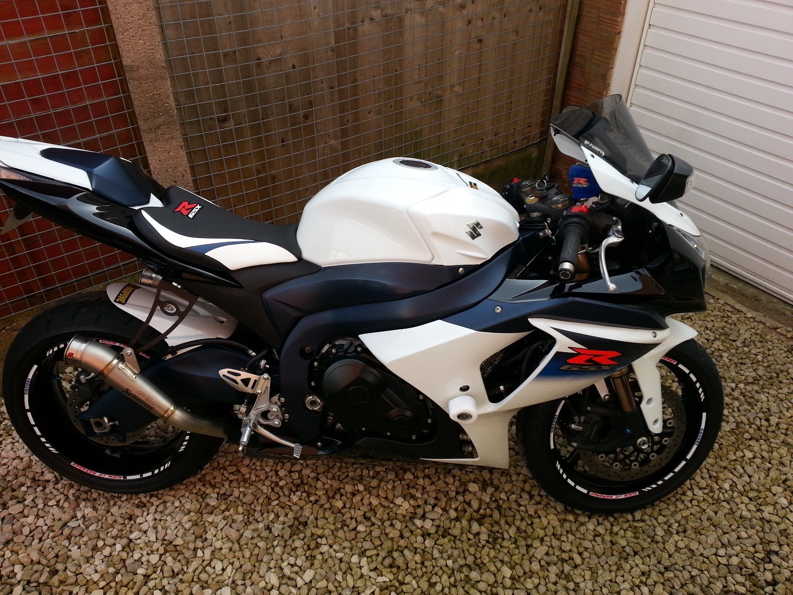 CUSTOM PRINTED 2 TONE GP RIM STRIPES WHEEL DECALS TAPE STICKERS SUZUKI GSXR 1000