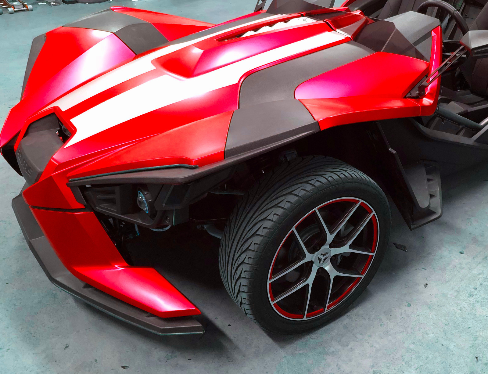 POLARIS SLINGSHOT WHEEL ACCENT DECALS STICKERS FOR 18"Front & 20"Rear OEM Style