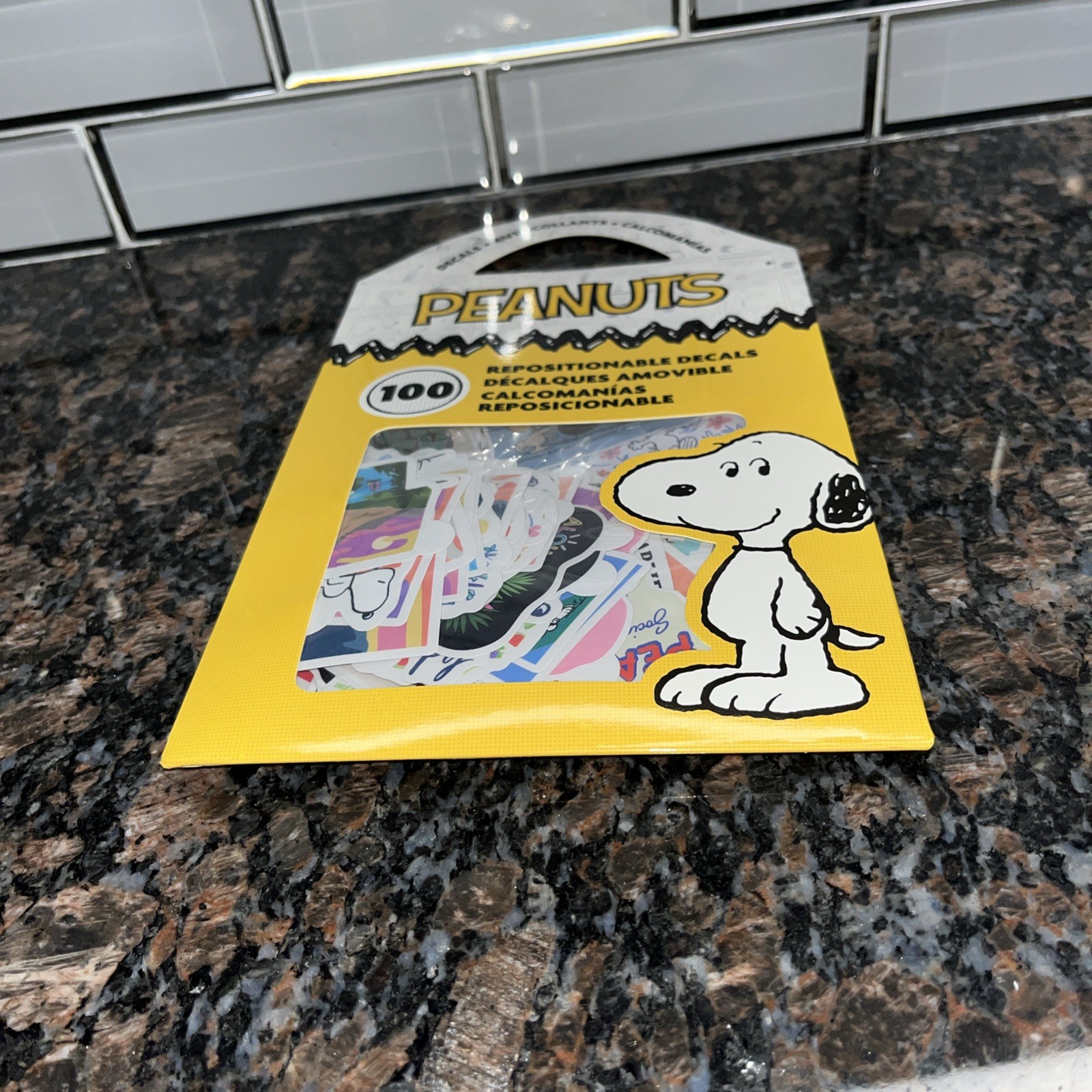 Peanuts Roomscapes Pack of 100 Decals Peel and Stick Stickers Snoopy Charlie