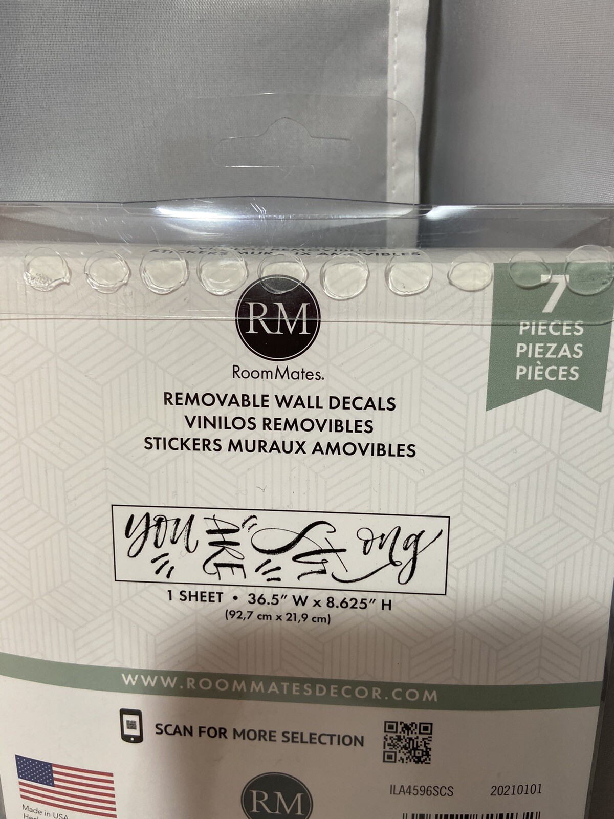 RoomMates Removable Peel and Stick Wall Decals (1 Sheet) – New In Box