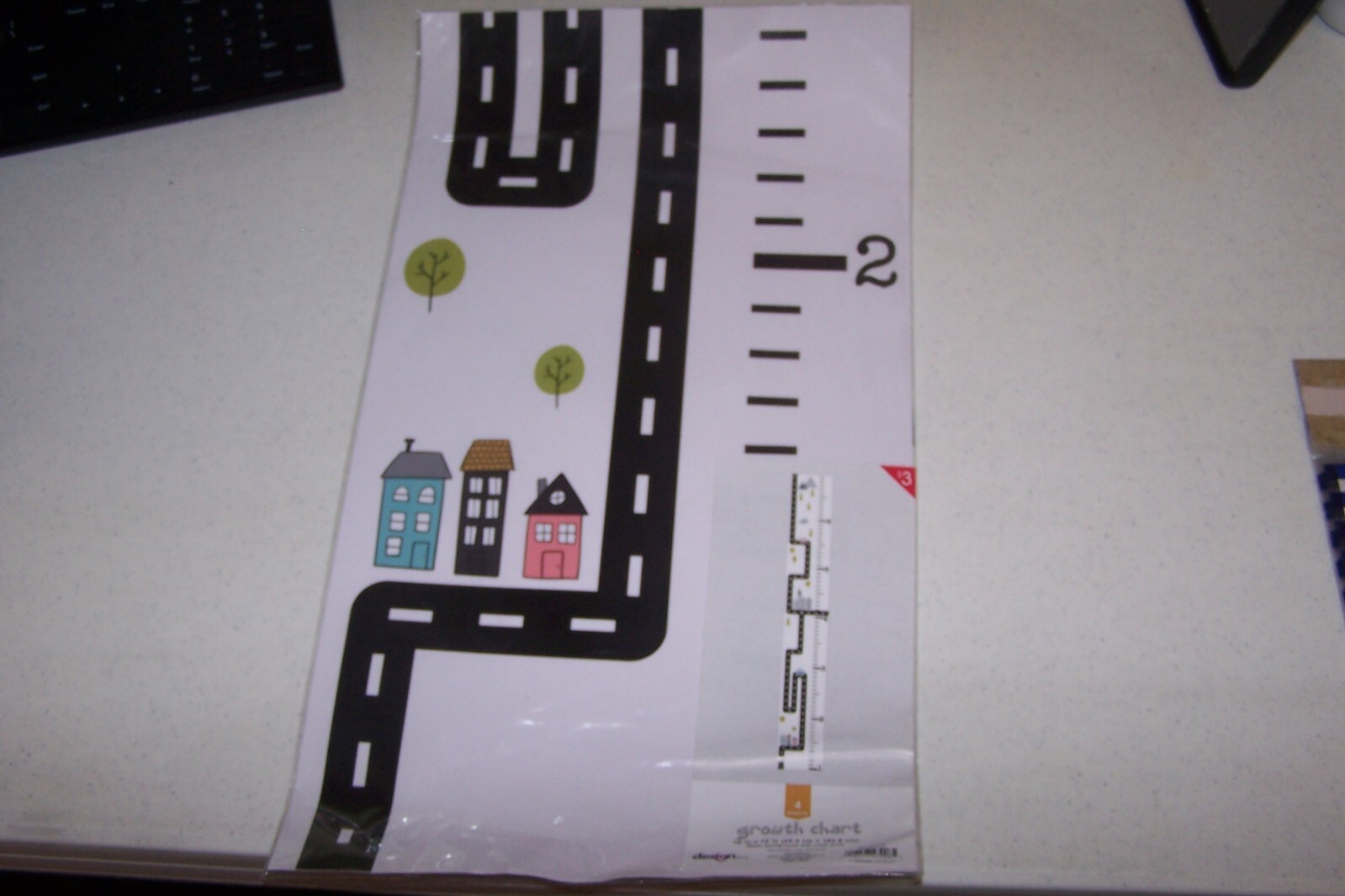 Design Group 4 Sheets Growth Chart 10" x 72" NEW White Background w/ Color Print