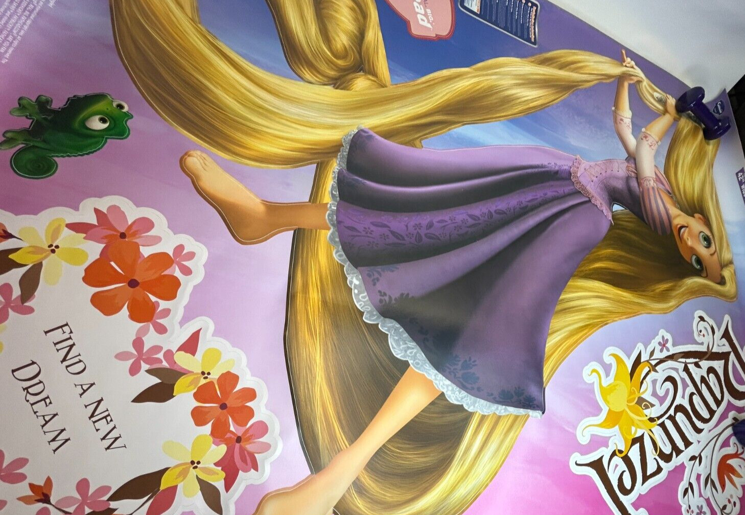 Fathead Disney Tangled Rapunzel 42" X 49" Re-Appliable Stickers Wall Decoration