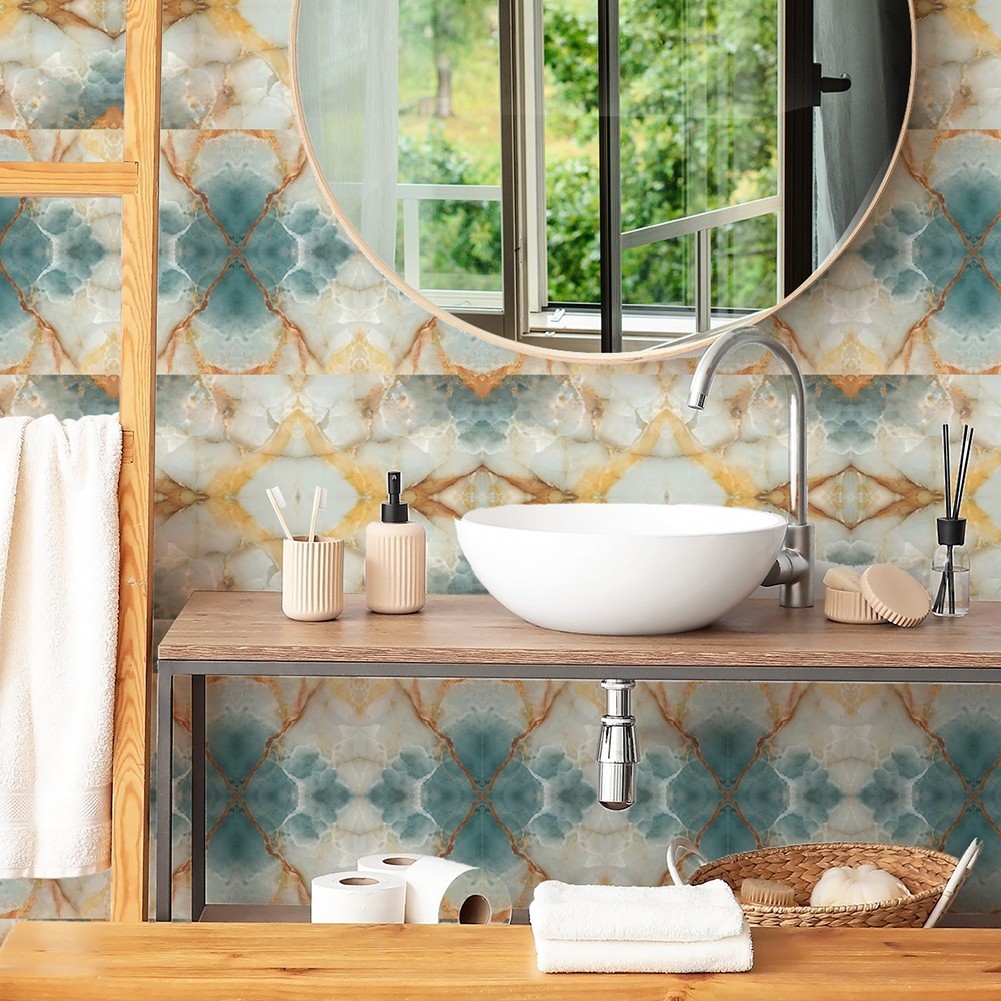 As Shown In The Picture Bathroom Recommended For Sticking To Backsplash Tiles