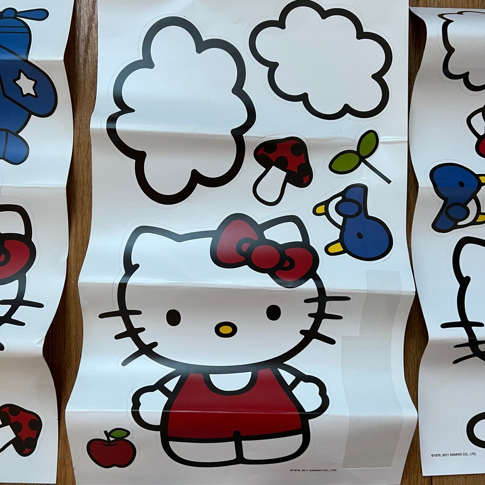 Hello Kitty Large Vinyl Wall Decal Sticker Sheets Sanrio Retro 2011 9"x7.5"