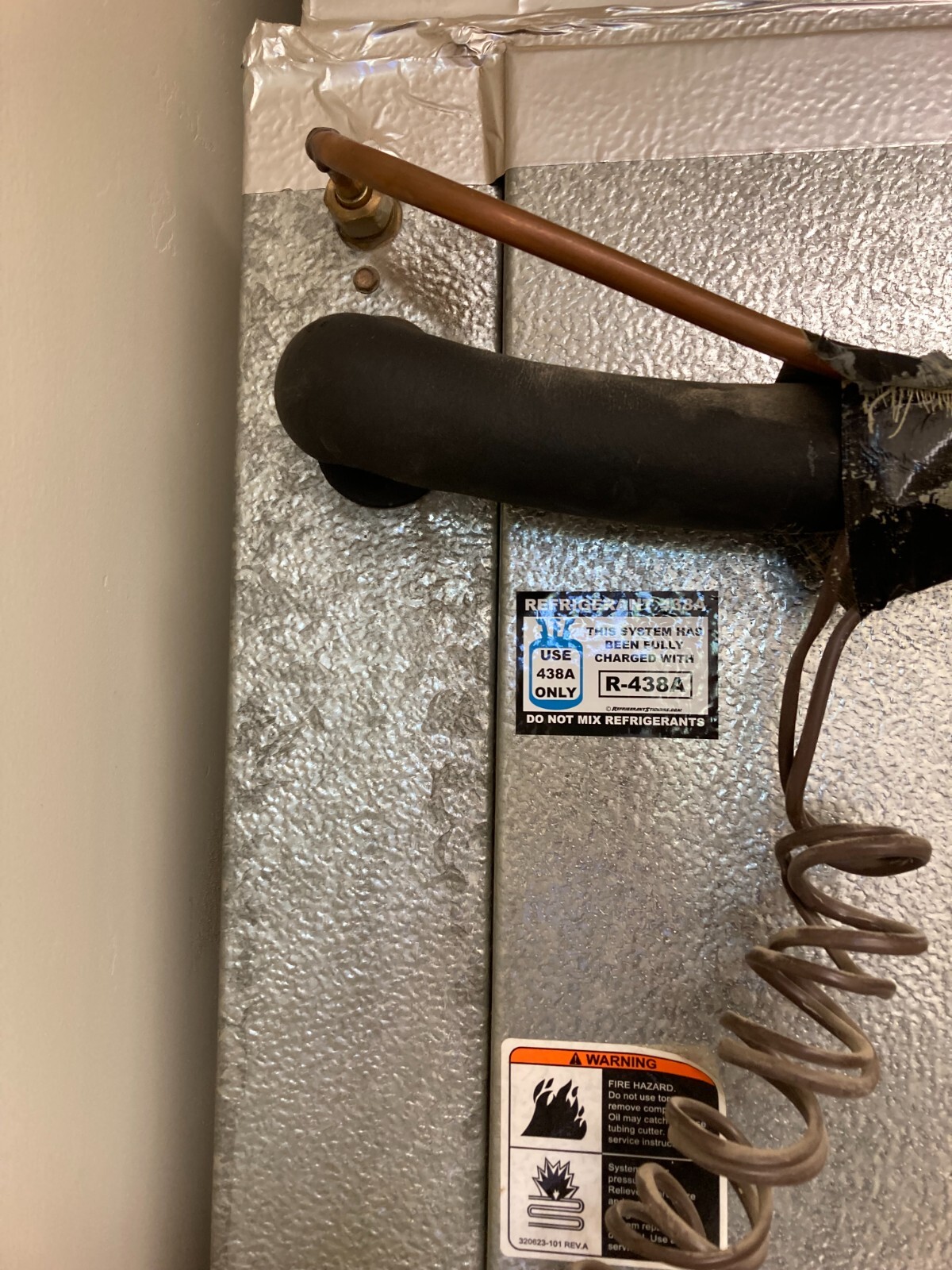 Refrigerant Retrofit Stickers X10- Properly Label Unit After Converting to R438A