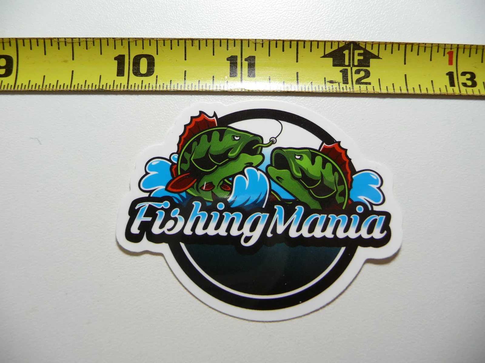 FISHING MANIA FISH SMALL STICKER DECAL FUN SPORT FUNNY