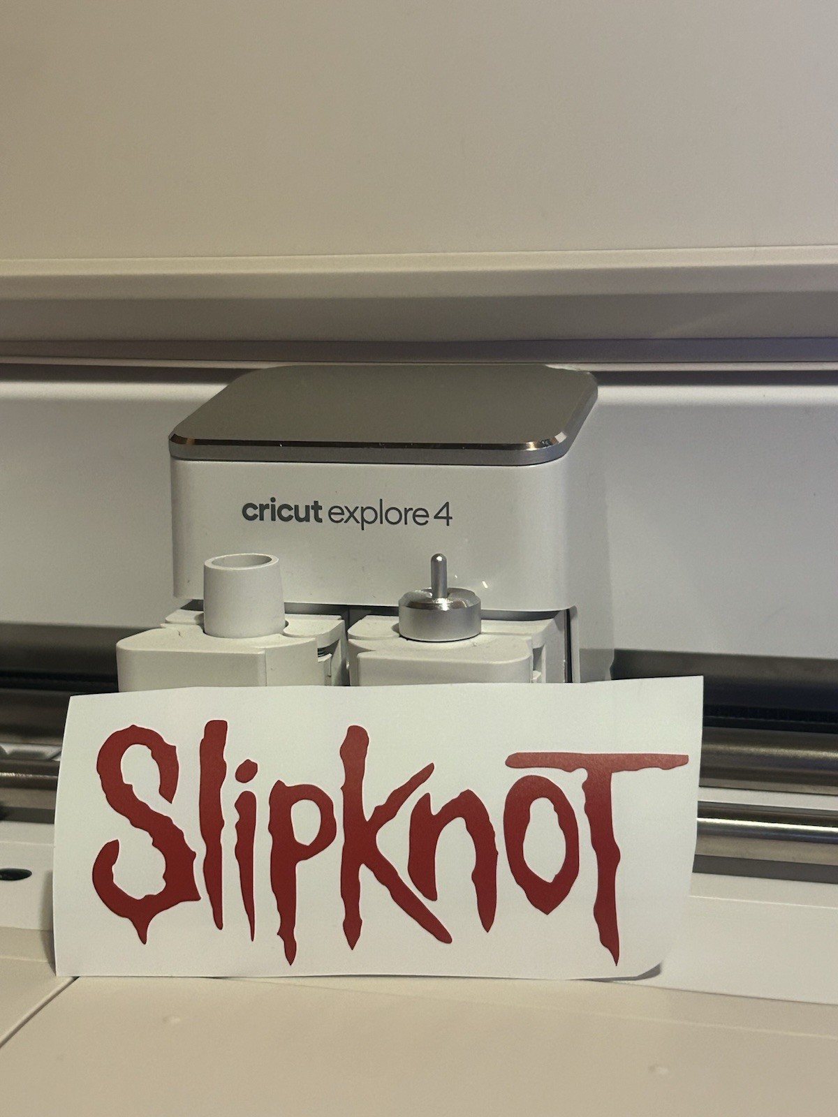 6 vinyl decals. slipknot and KORN