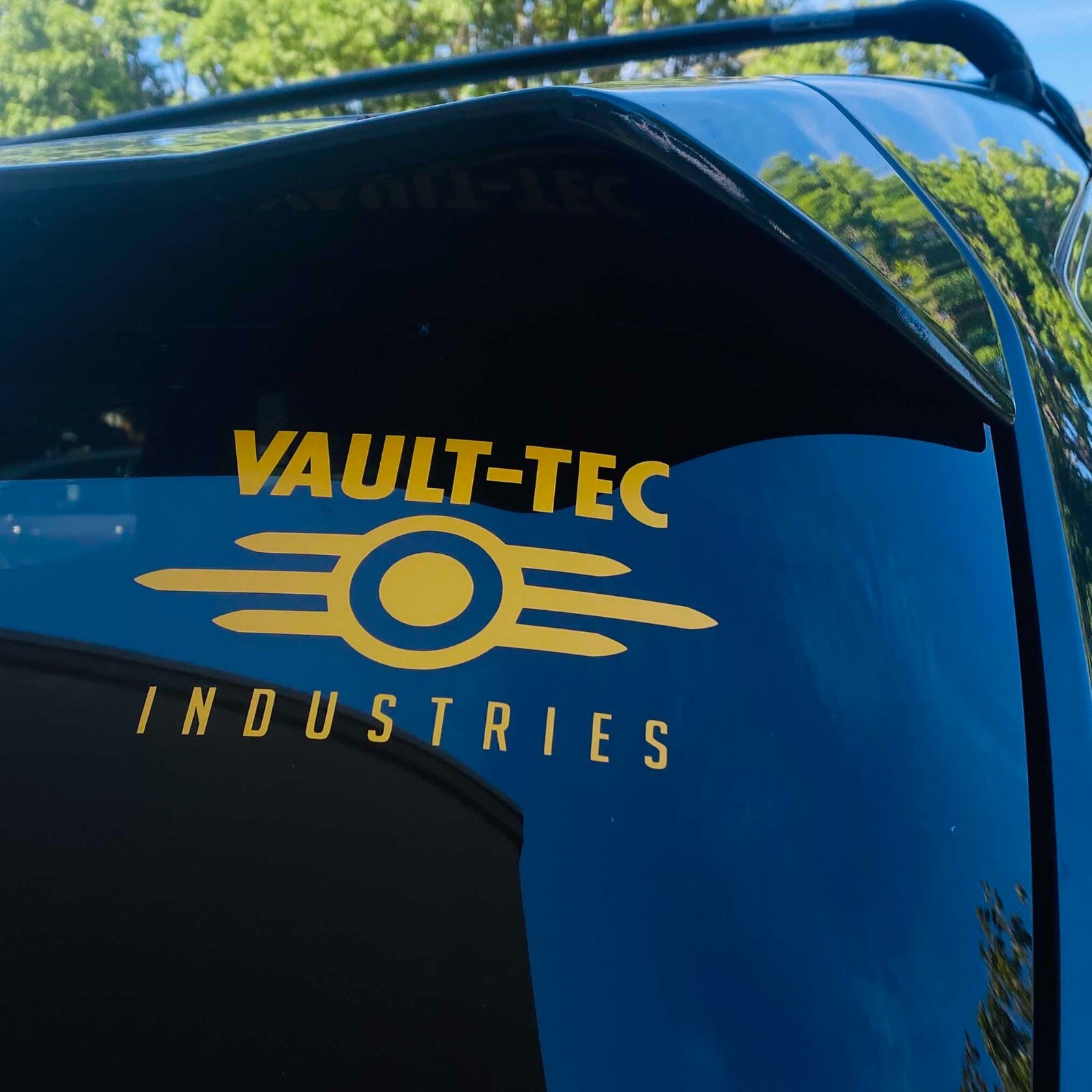 VAULT-TEC logo XL – XXL Fallout inspired decal Die cut decal Car accessories