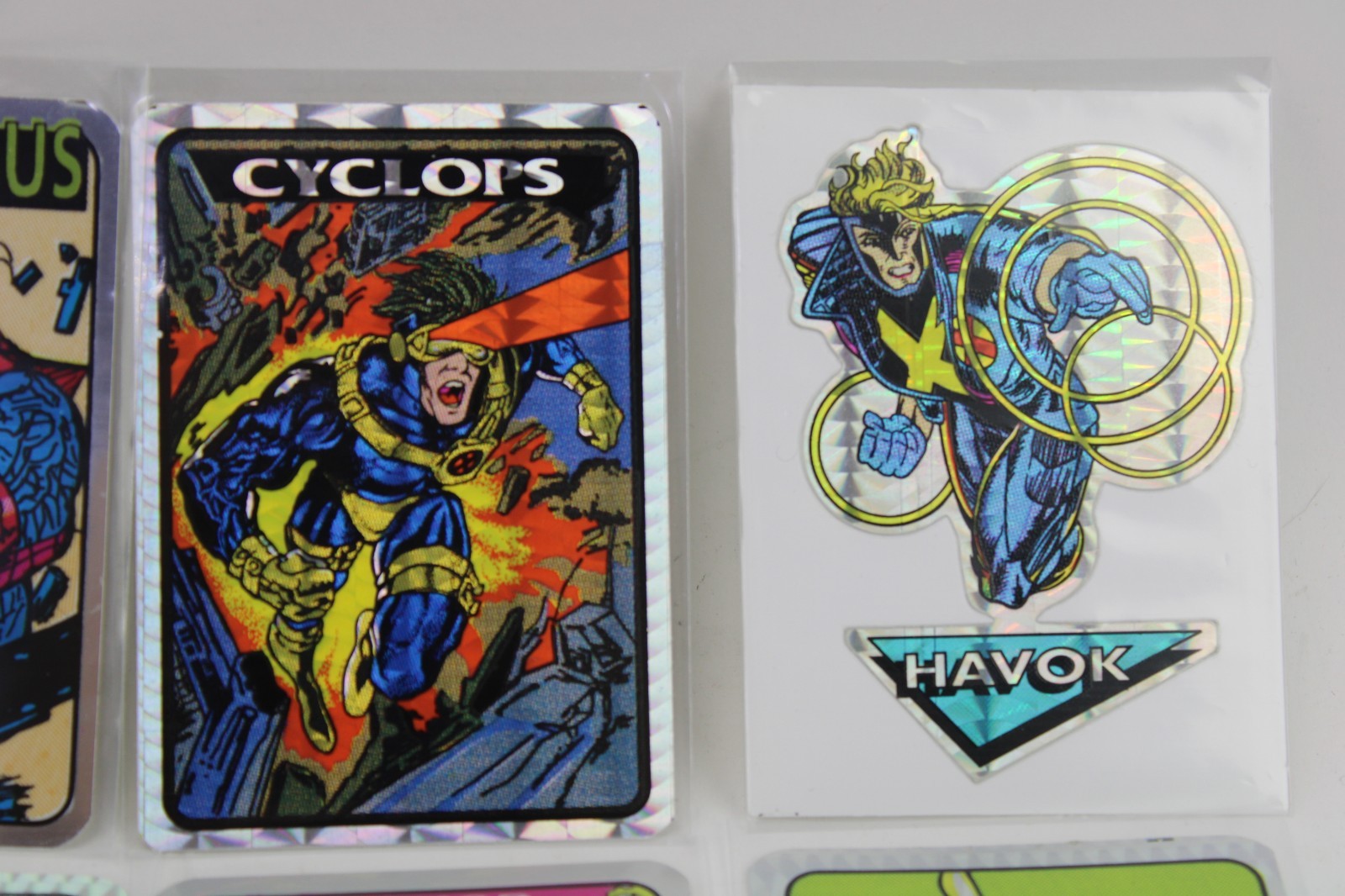 Lot: 32 Vtg Marvel X-Men Foil Prism 90s Vending Machine Stickers Kodak Rare Mint