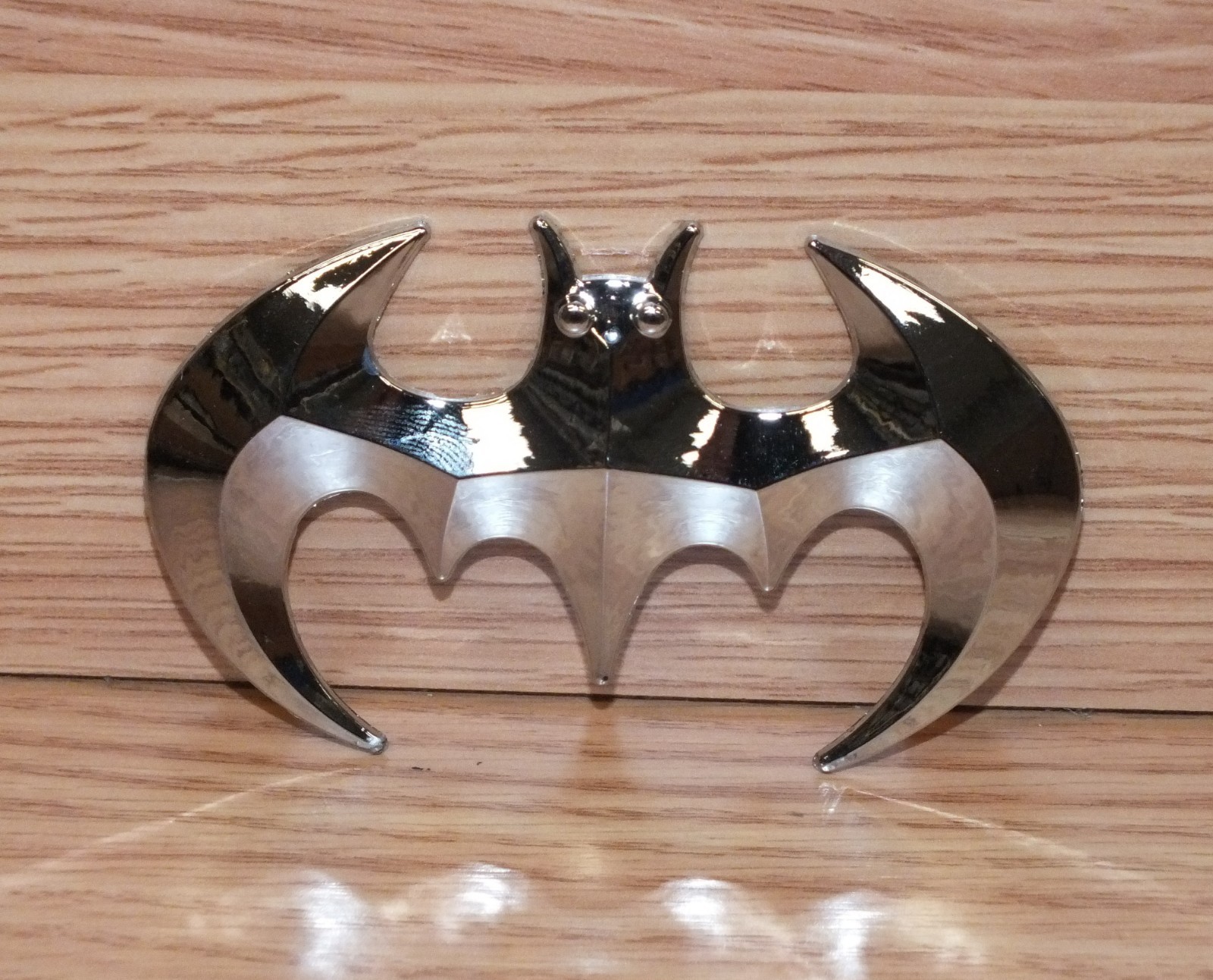 Unbranded Metal Batman Logo Emblem Sticker w/ Momo Adhesive Double Sided Tape