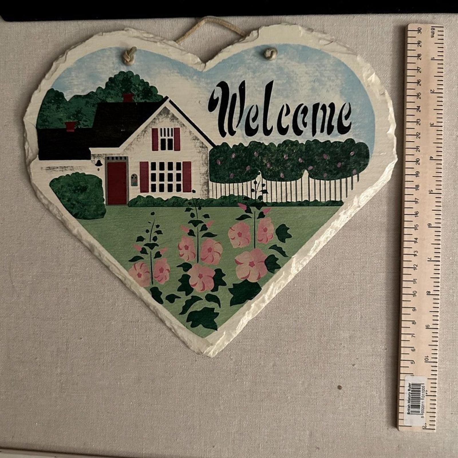 Vintage heart shaped handpainted slate welcome sign with leather tie