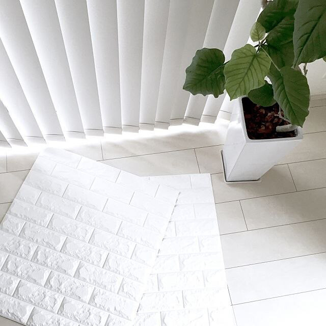 Self Adhesive, 3D, Foam, Wall Panels, Brick White, 31" x 27.5" 5 PIECES!