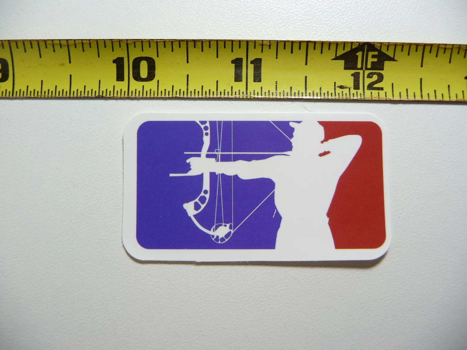 RED WHITE BLUE COMPOUND BOW HUNTER SMALL STICKER DECAL HUNT HUNTING WILDLIFE