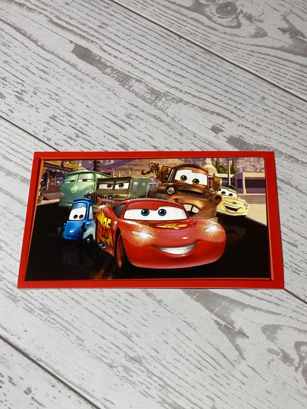 2011 Panini Cars 2 Movie Sticker Card #23 Disney Pixar (Carros) Spanish