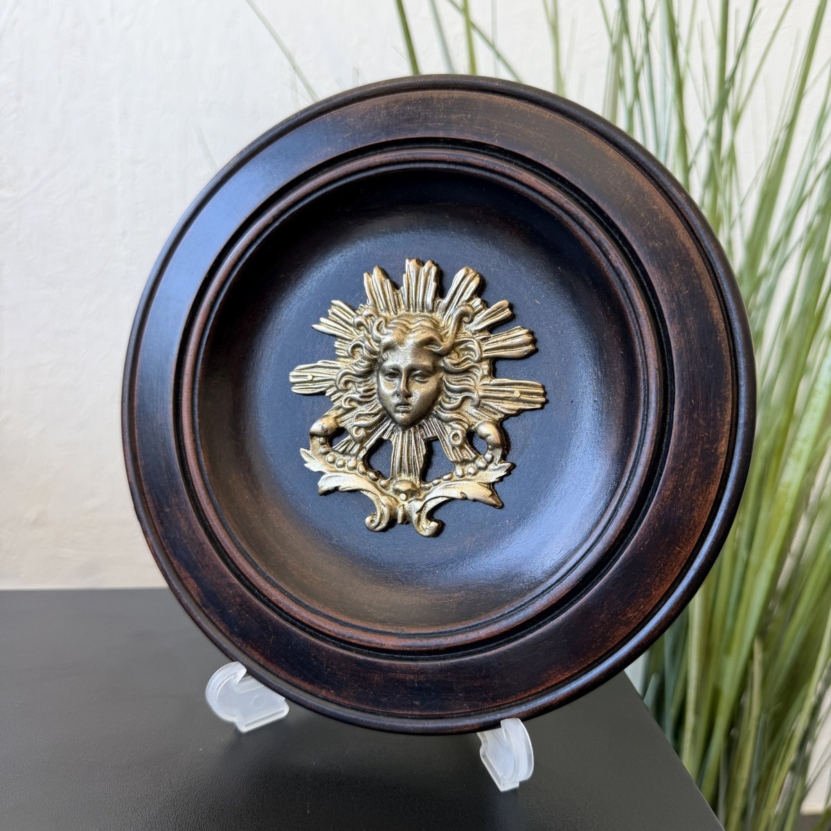 Vintage Mythology Wall Plaque Wood Round Panel Classical Face Relief Decor