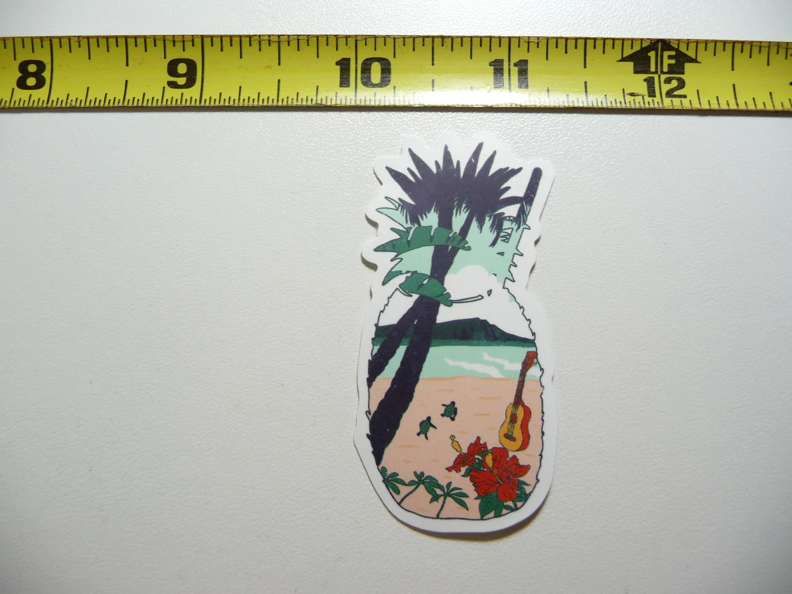 HAWAII PINEAPPLE SCENE DRINK SMALL STICKER DECAL VACATION TRIP FUNNY