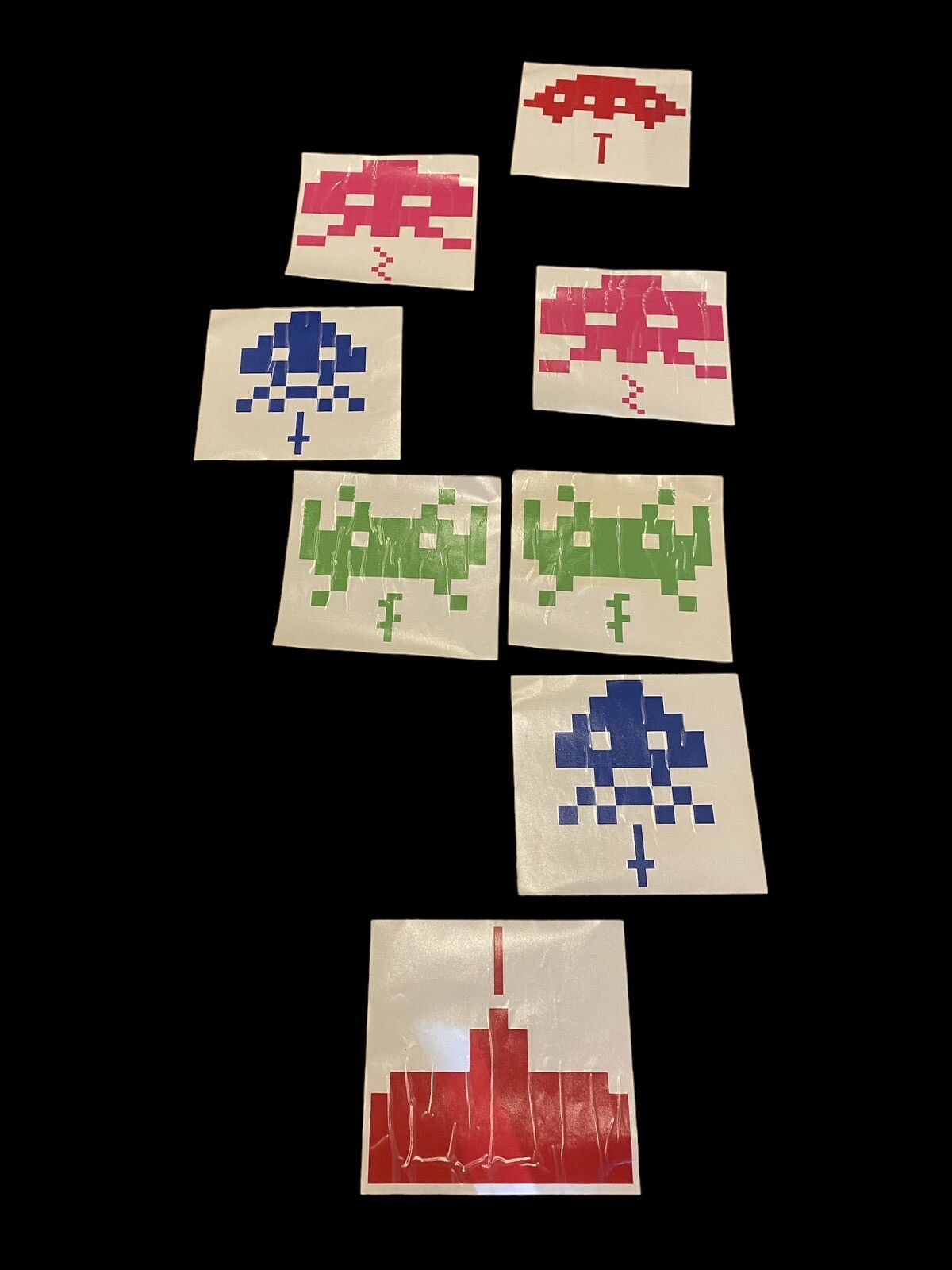 BLIK Brand Invader Video Game Style Wall Sticker Decals Red Blue Green Pink 13"