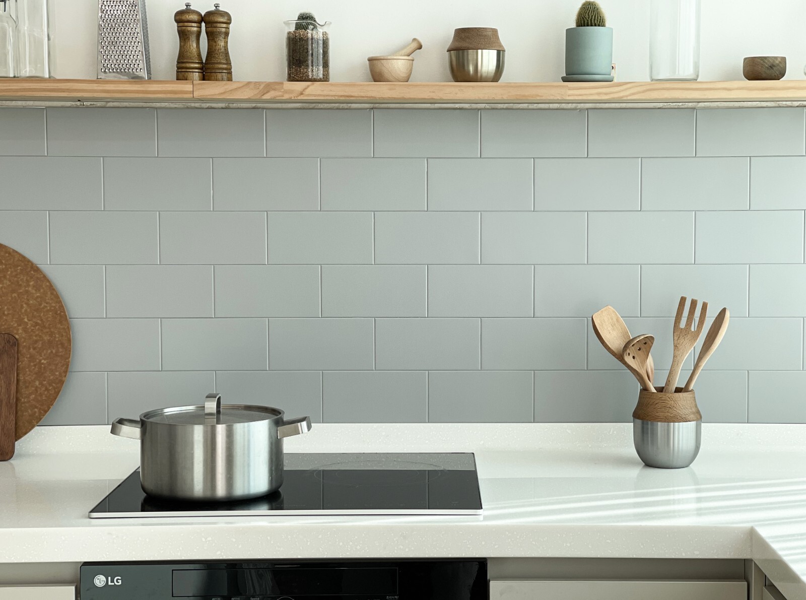 Peel & Stick Metal Tile kitchen backsplash 3.93"x7.87"(100MM x 200MM)