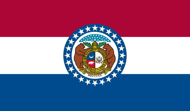 Missouri Flag Vinyl Decal / Sticker ** 5 Sizes **