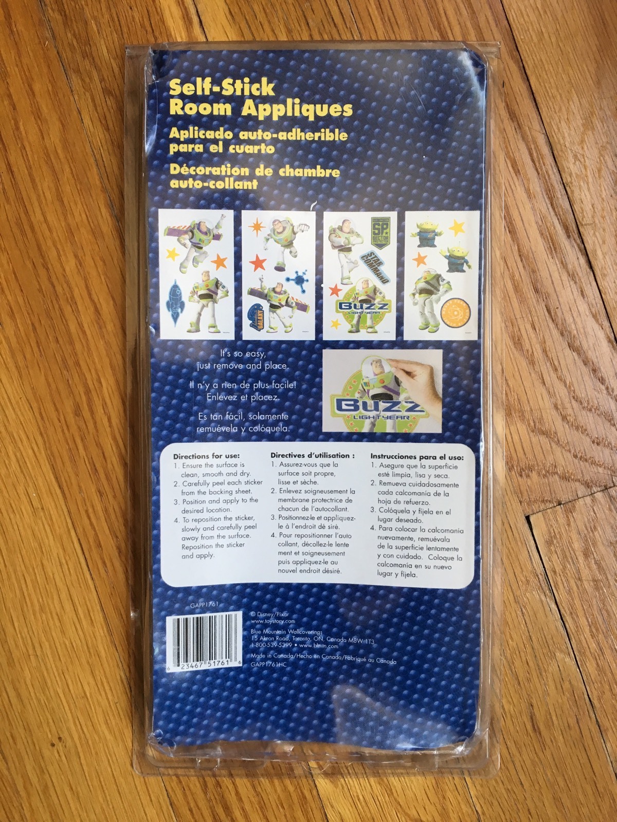 Disney Pixar Toy Story And Beyond Buzz Lightyear 20 Self Stick Appliqués NIP