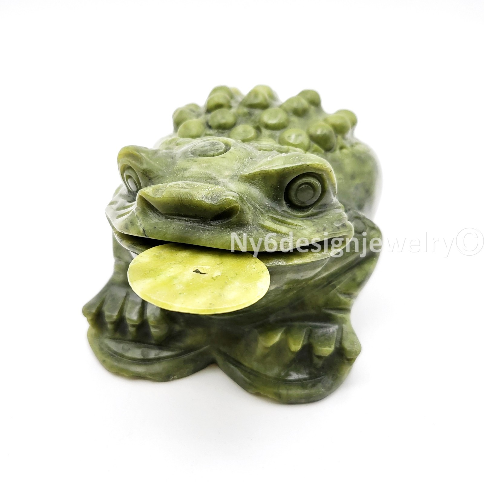 Feng Shui Money Frog Jade Statue – Three Legged Toad of Wealth, Lucky Money Frog