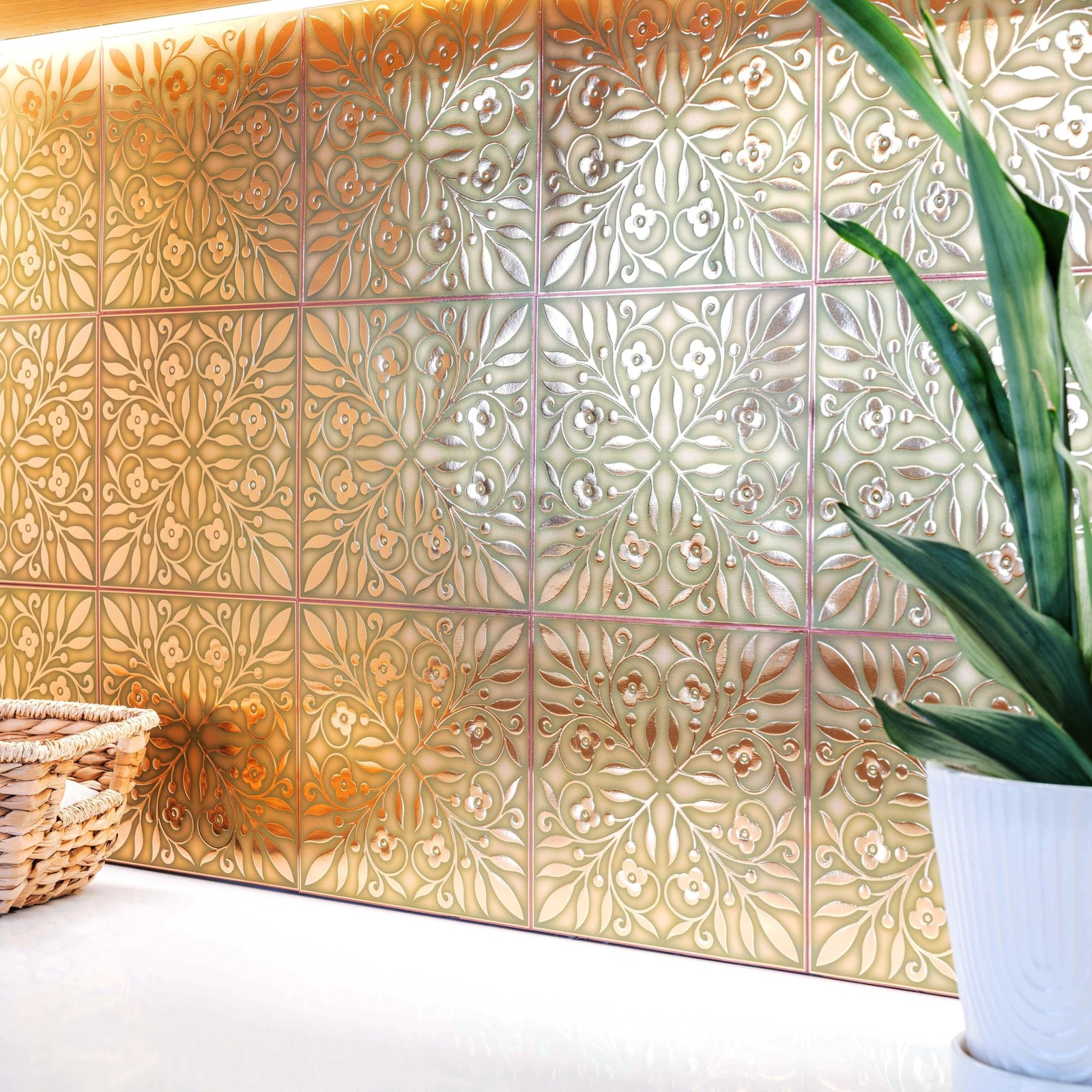 Main Street 24-Pack of 8 x 8" Wallpaper Tiles Peel and Sitck in Gold and Gree…