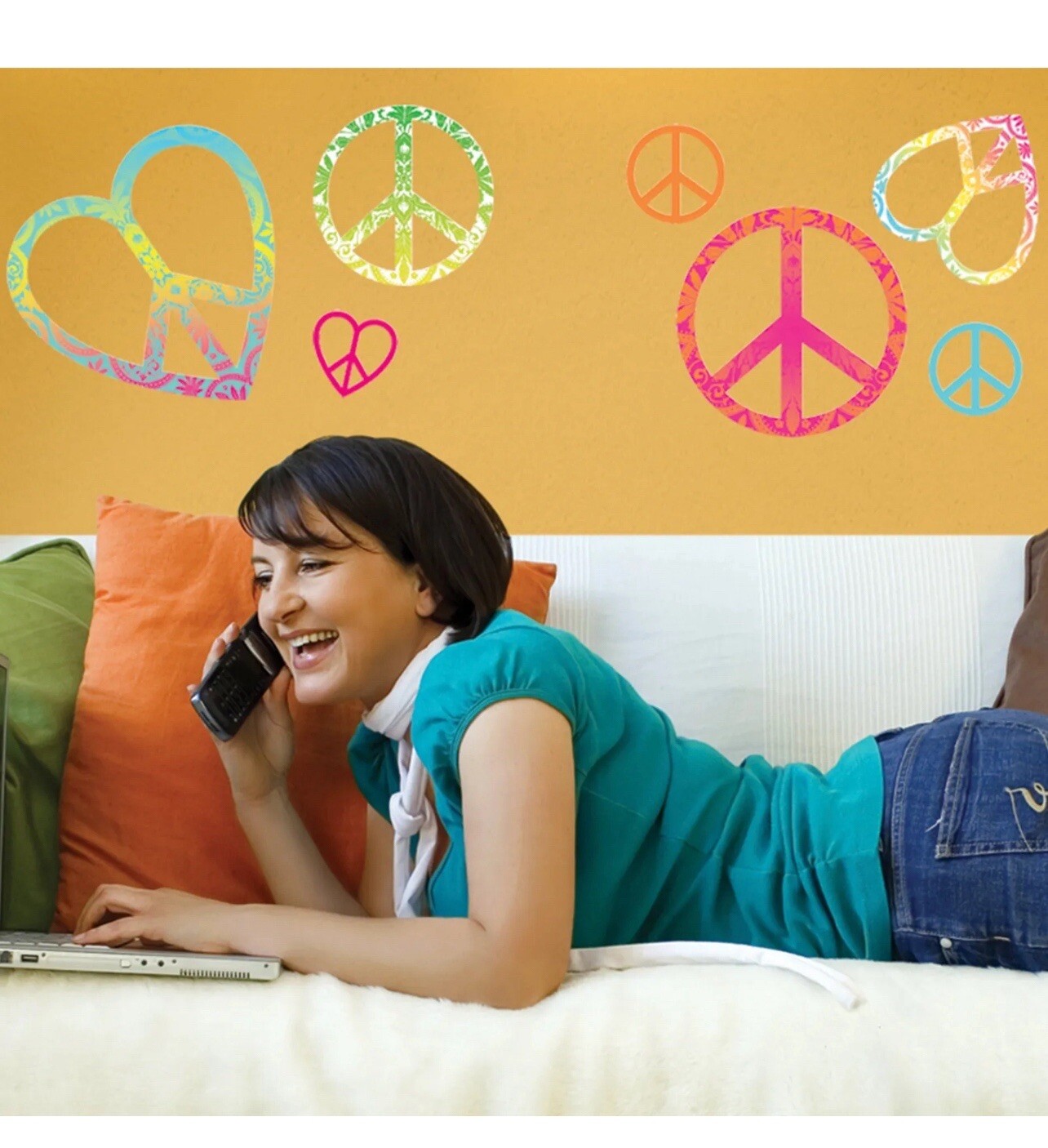 DCWV Decal Wall Art Peace Signs, Girls pink room, Peel-Stick, Multicolor