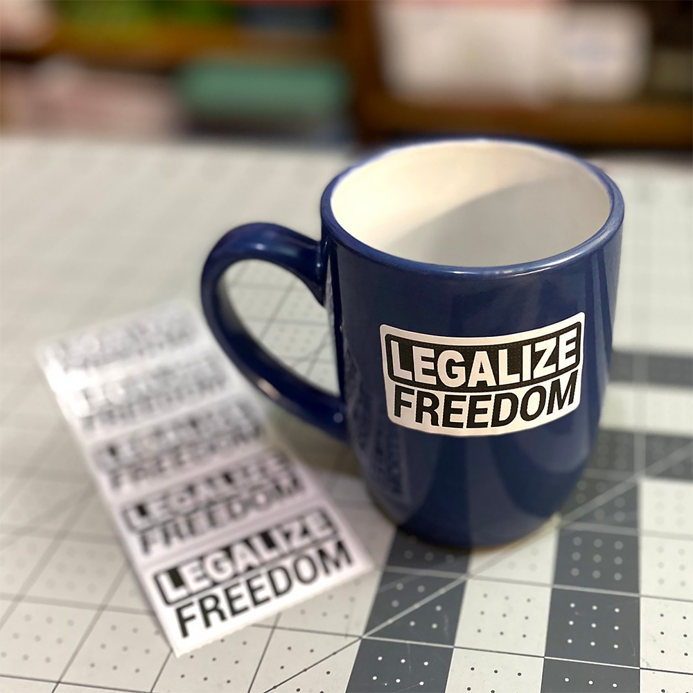 LEGALIZE FREEDOM Libertarian AMERICAN✔ PATRIOTIC✔ U.S.A.✔ 25-250 Sticker Decals