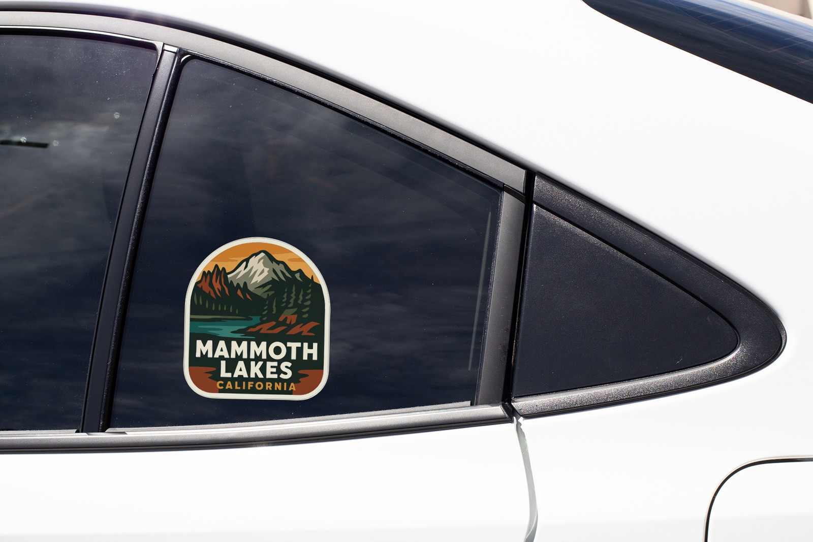 Mammoth Lakes Sticker Decal Vinyl Die-Cut City Skyline Landmark Design