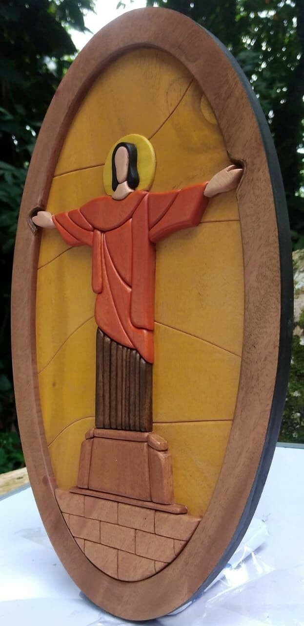 Home Decor Jesus Christ effect Handmade Wood Statue Wall Hanging Christmas Xmas