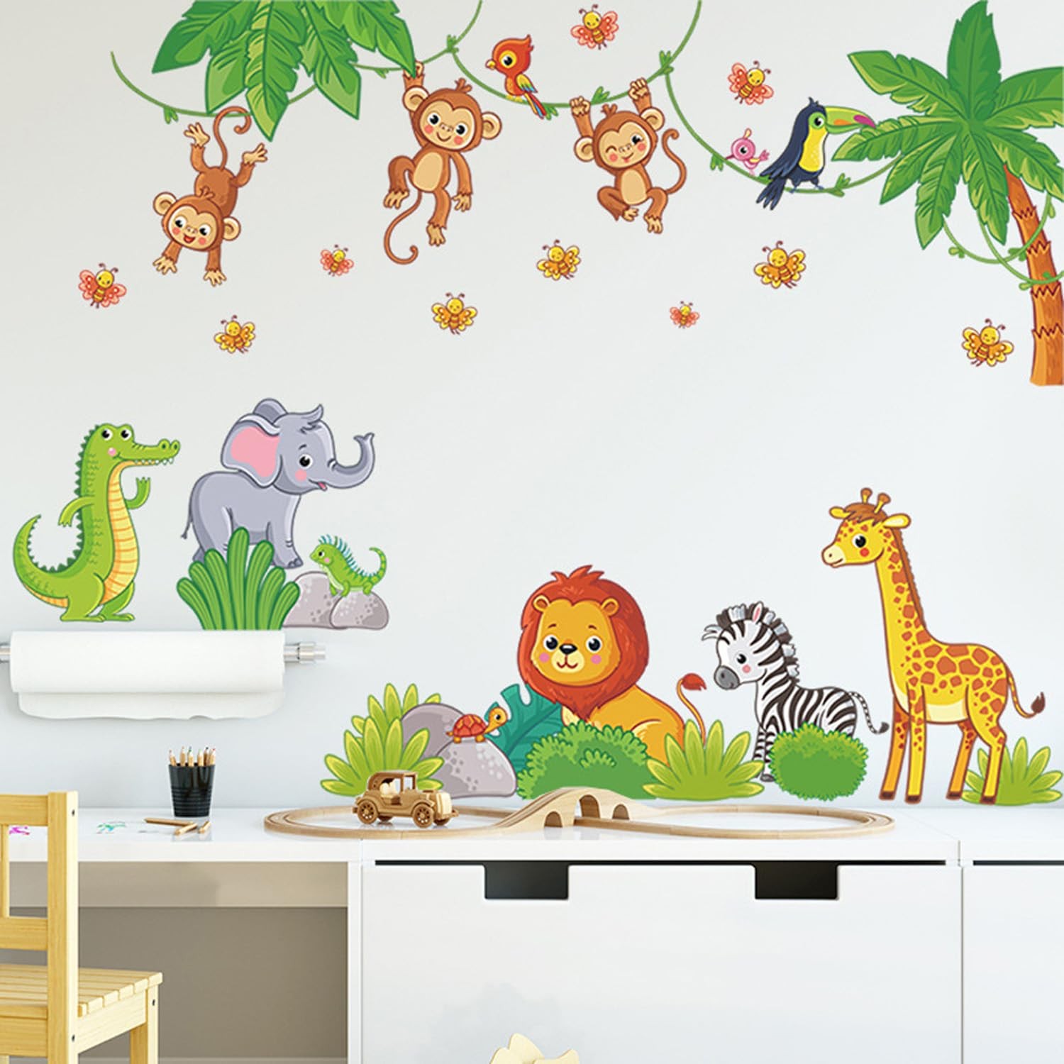 Calcomanías de pared con animales de safari y temática de jungla.