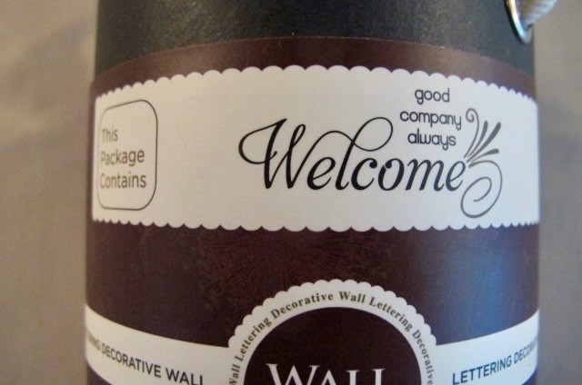 WALL QUOTES "GOOD COMPANY IS ALWAYS WELCOME"- NEW SEALED