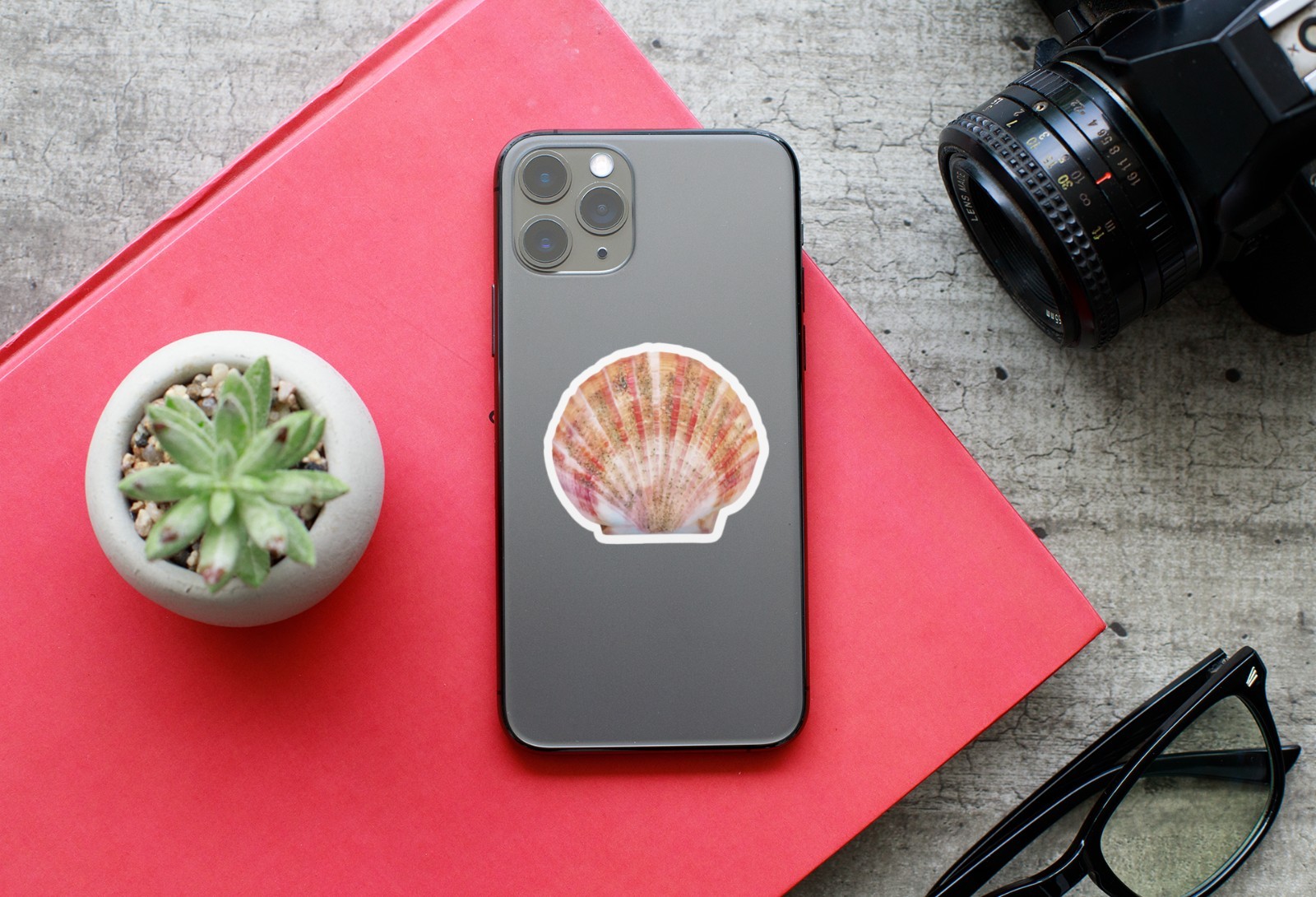 Seashell – Pink (2 Stickers) 3.5in, Waterproof, Glossy Finish Vinyl.